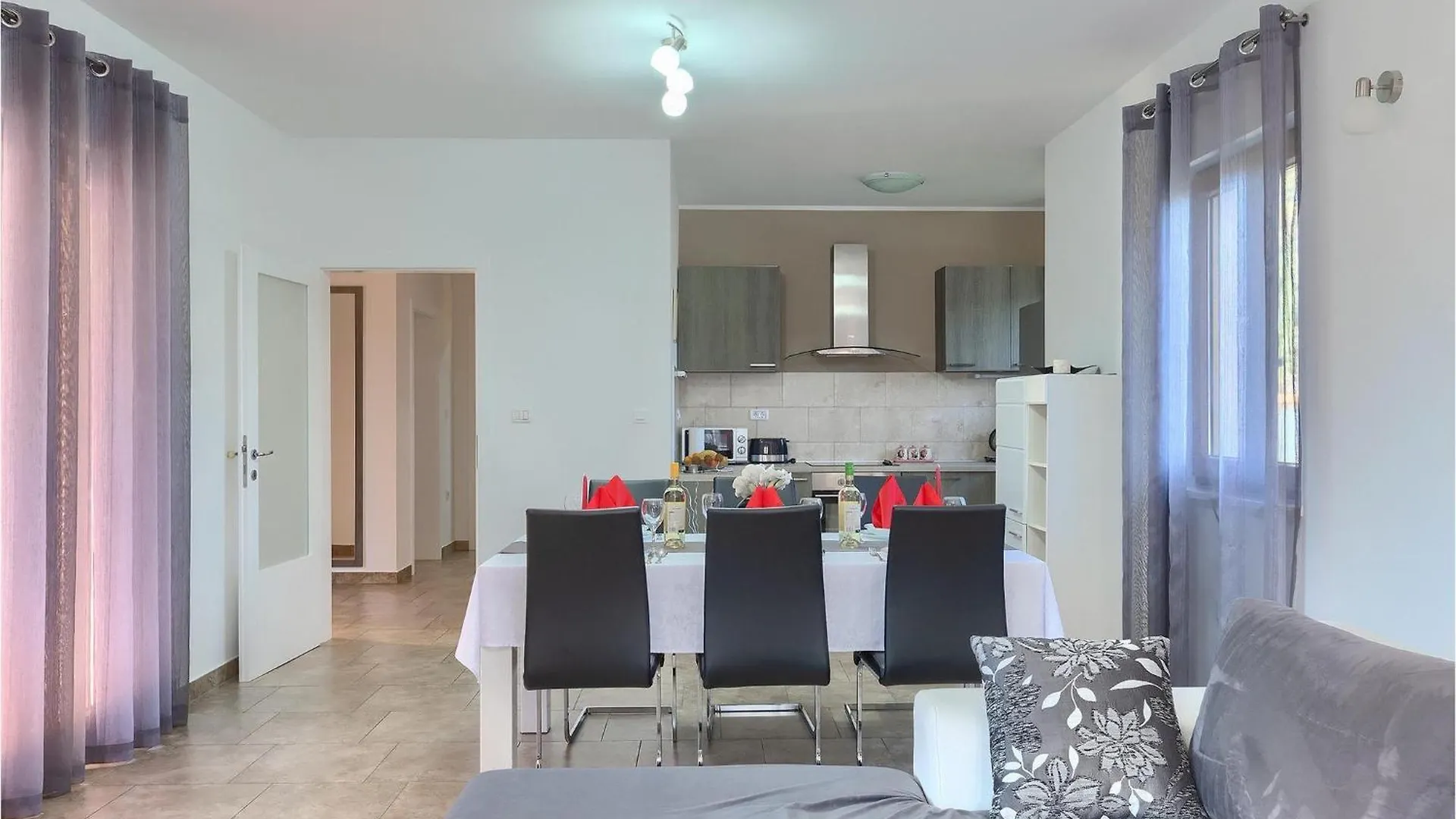 Villa Tina Barban Pula 0*,
